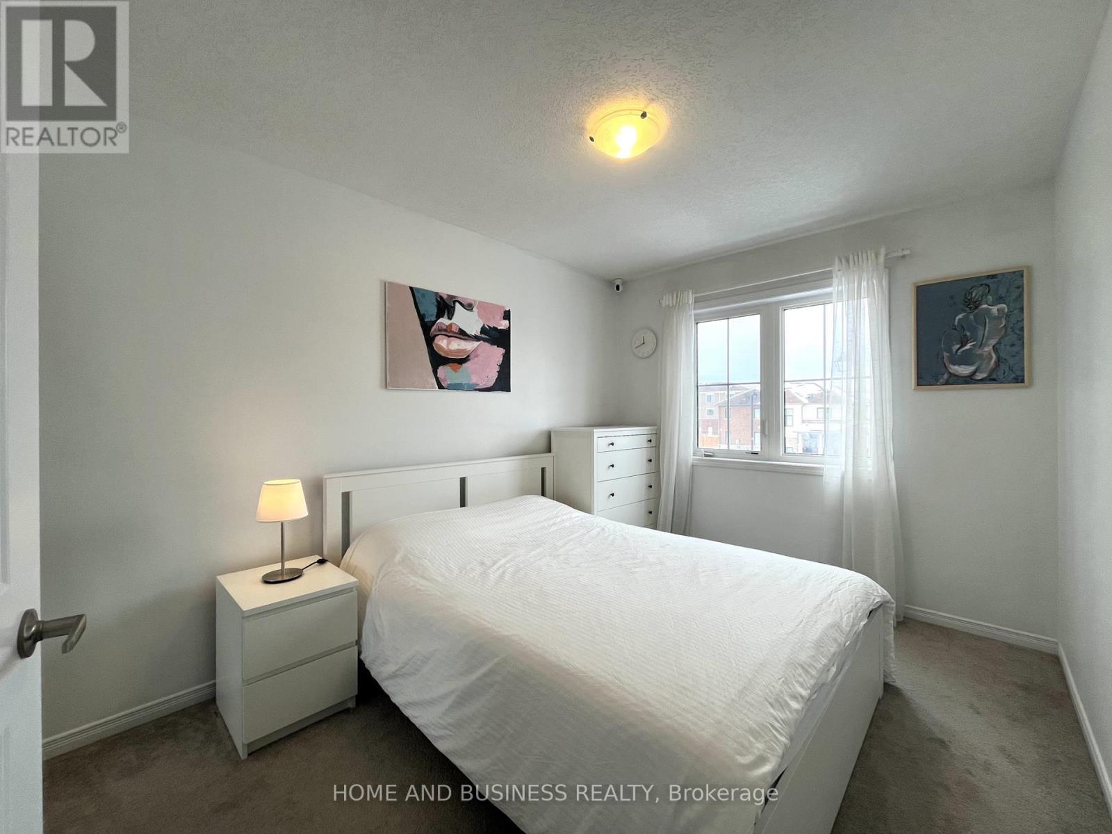 25 Allcroft Court, Hamilton, ON - Indoor Photo Showing Bedroom