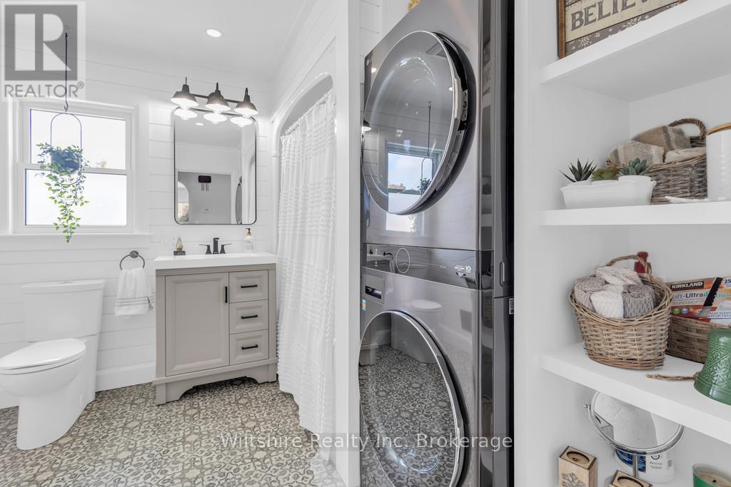 436 Broadway Street, Tillsonburg, ON - Indoor Photo Showing Laundry Room
