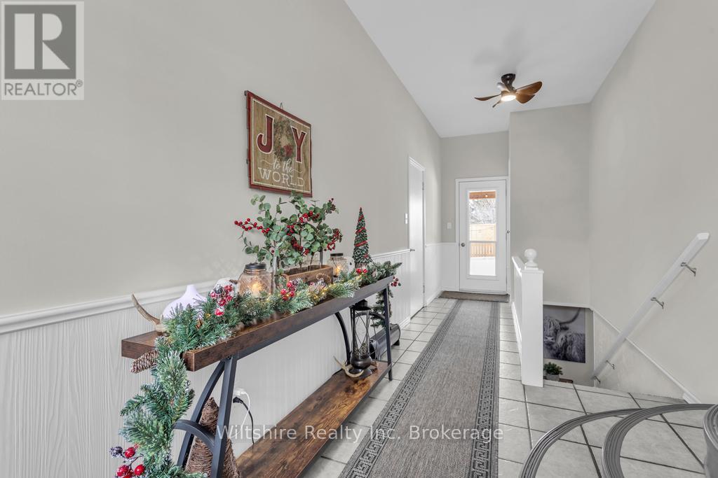 436 Broadway Street, Tillsonburg, ON - Indoor Photo Showing Other Room