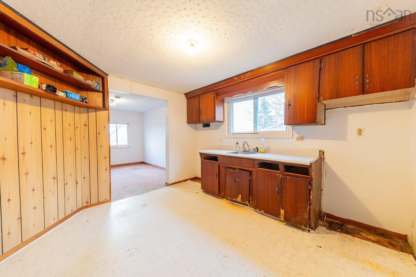 710 St Margarets Bay Road, Halifax, NS