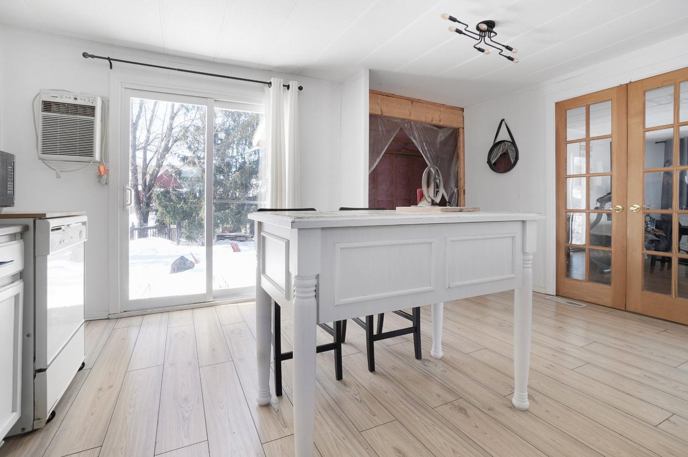 Cuisine - 6 Ch. Du Rivage, Saint-Antoine-Sur-Richelieu, QC - Indoor