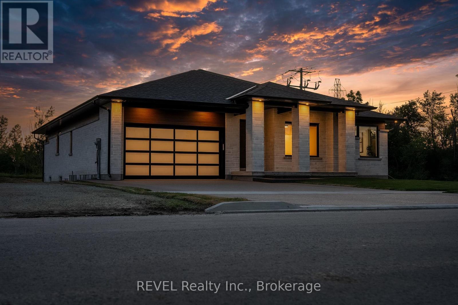 1 Anchor Road, Thorold (Port Robinson), ON - Outdoor