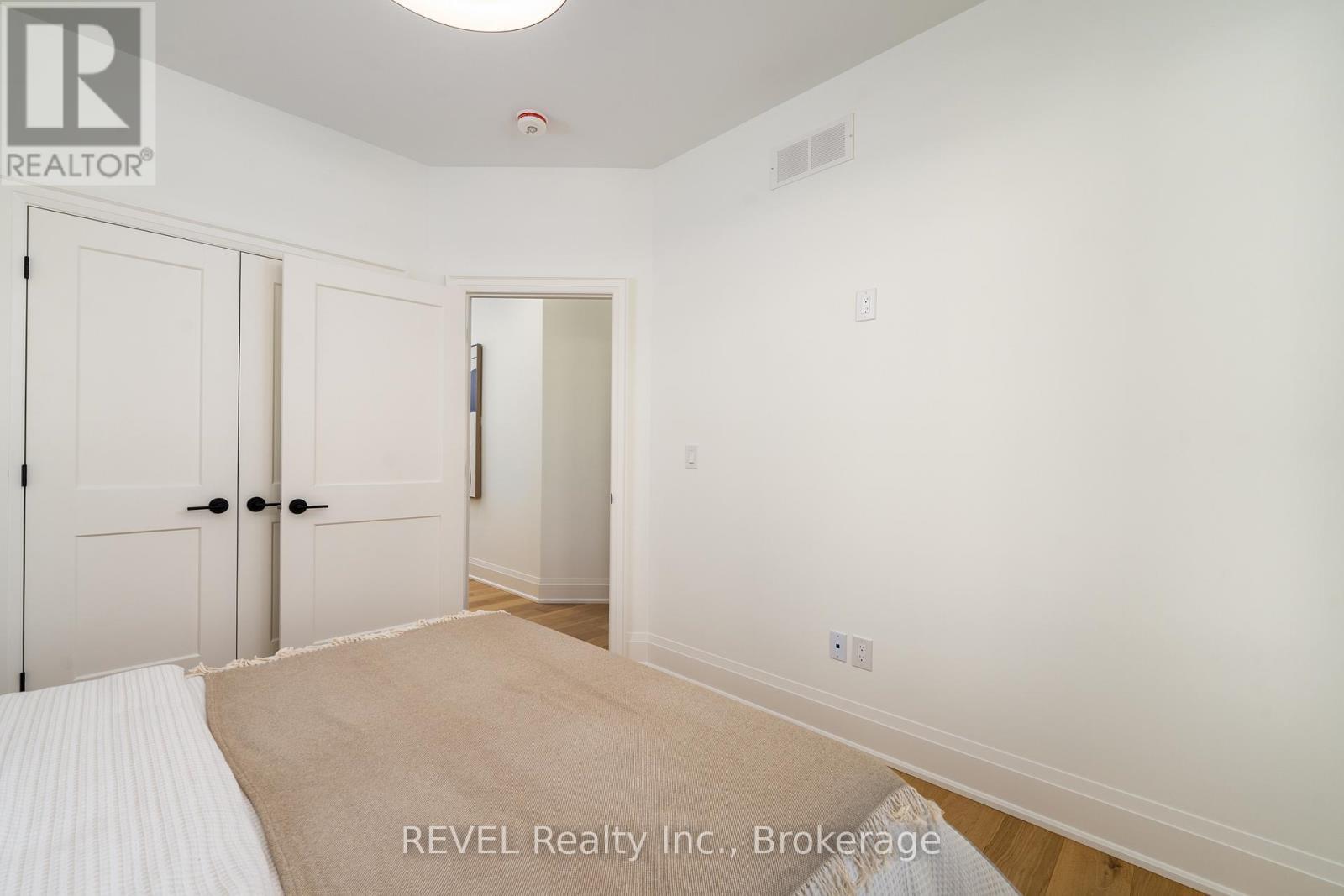 1 Anchor Road, Thorold (Port Robinson), ON - Indoor