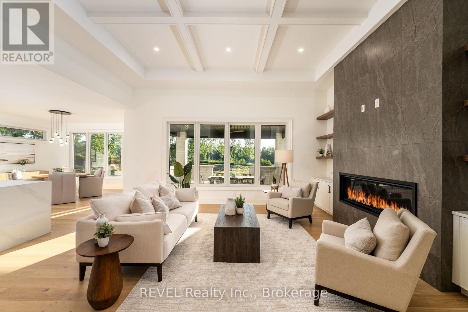 1 Anchor Road, Thorold (Port Robinson), ON - Indoor Photo Showing Living Room With Fireplace