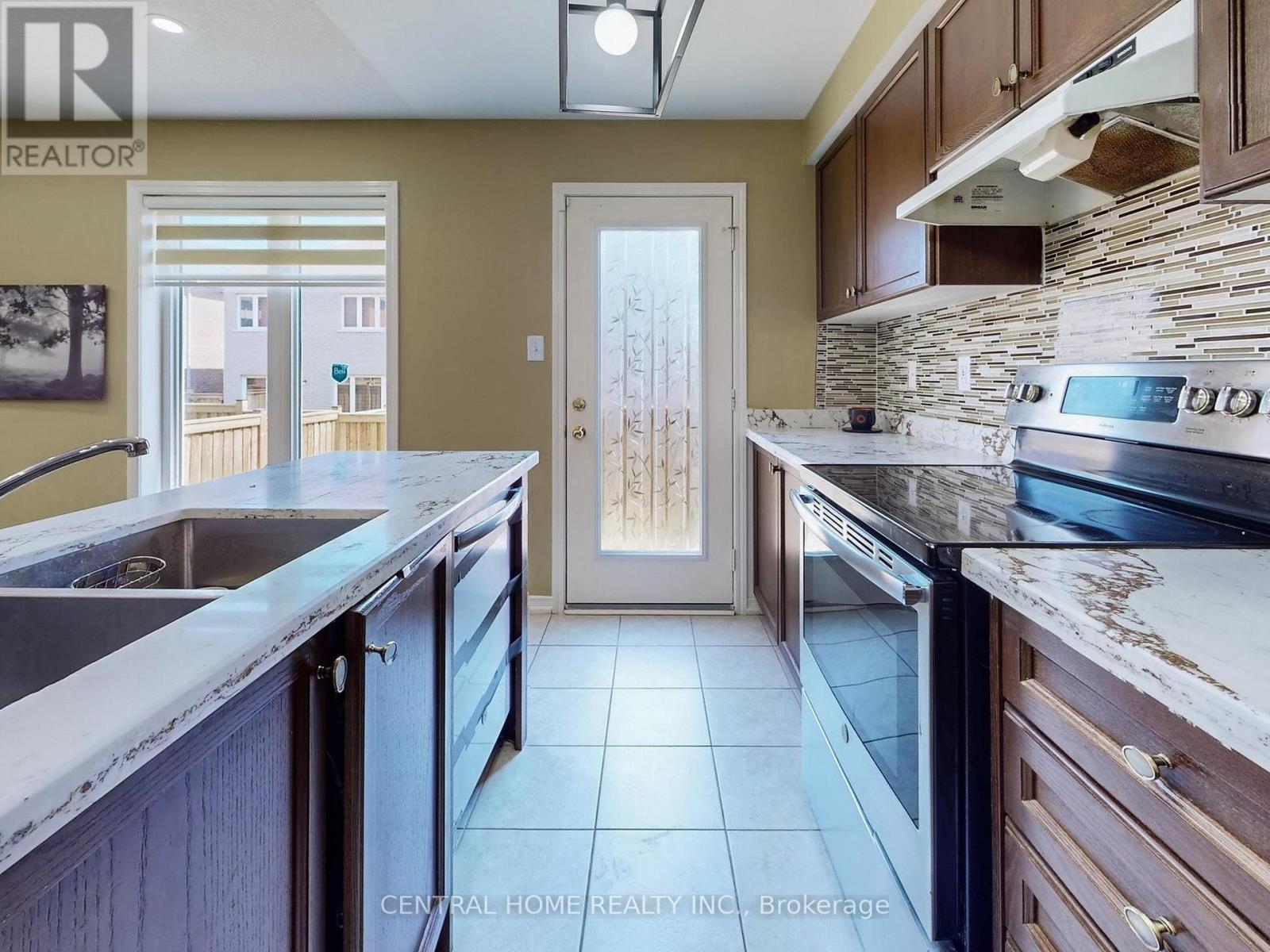 19 Camilleri Road, Ajax, ON - Indoor Photo Showing Kitchen With Double Sink