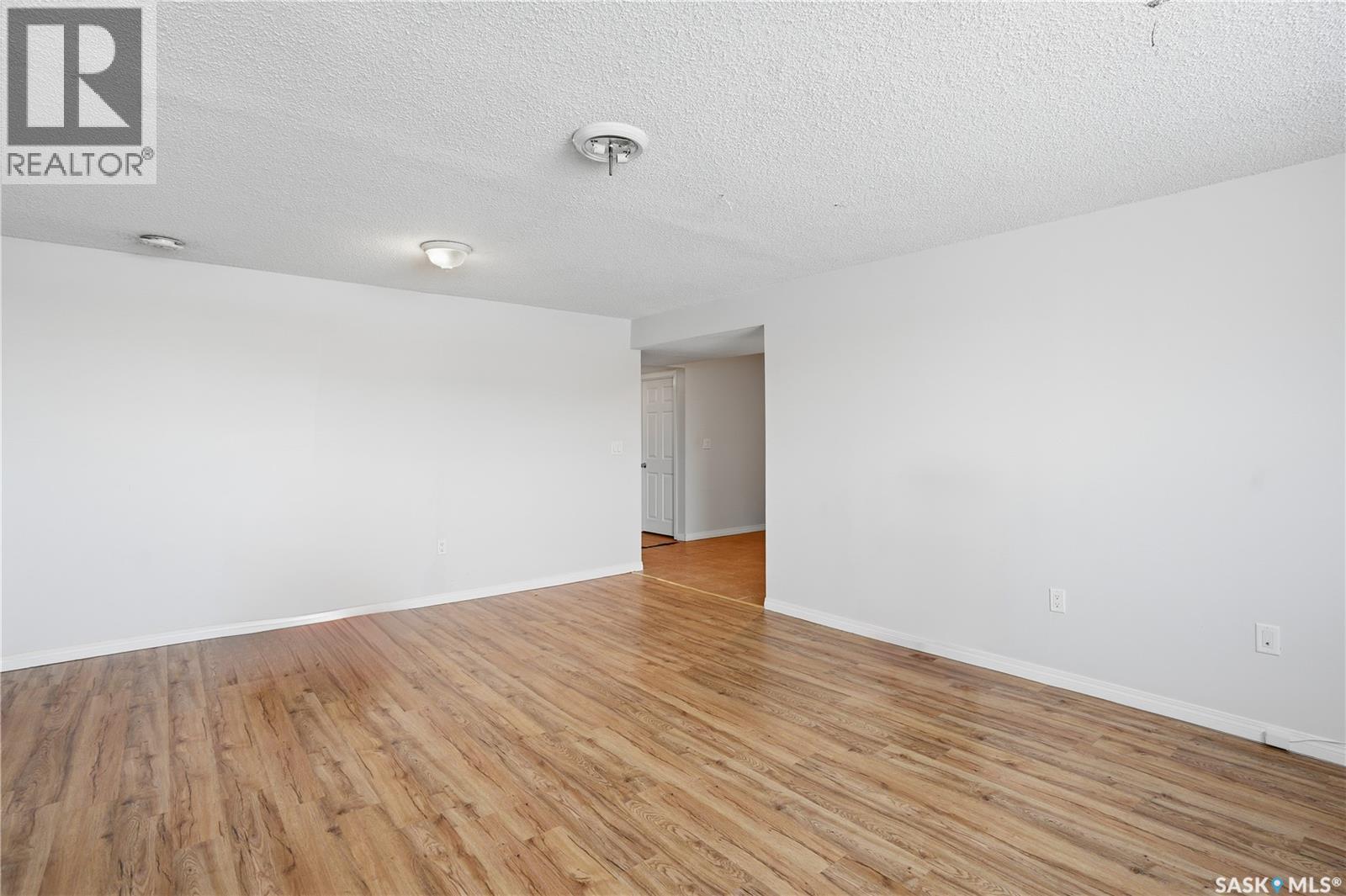 339 West Hampton Boulevard, Saskatoon, SK - Indoor Photo Showing Other Room