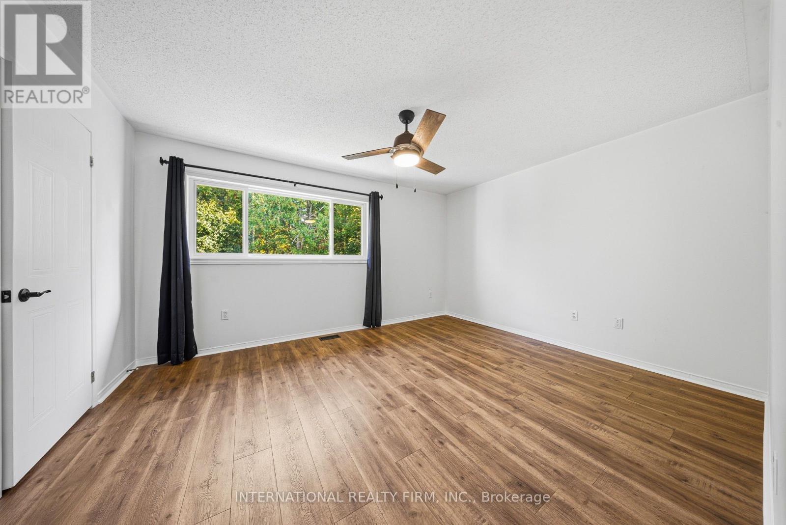 187 Park Drive, Whitchurch-Stouffville, ON - Indoor Photo Showing Other Room