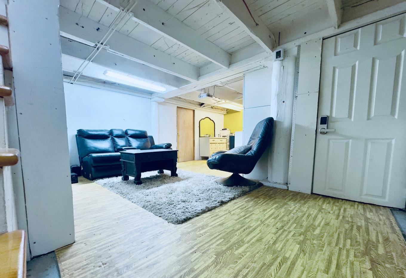 Sous-sol - 56 Rue Ste-Anne, Montréal (Rivière-Des-Prairies/Pointe-Aux-Trembles), QC - Indoor Photo Showing Other Room