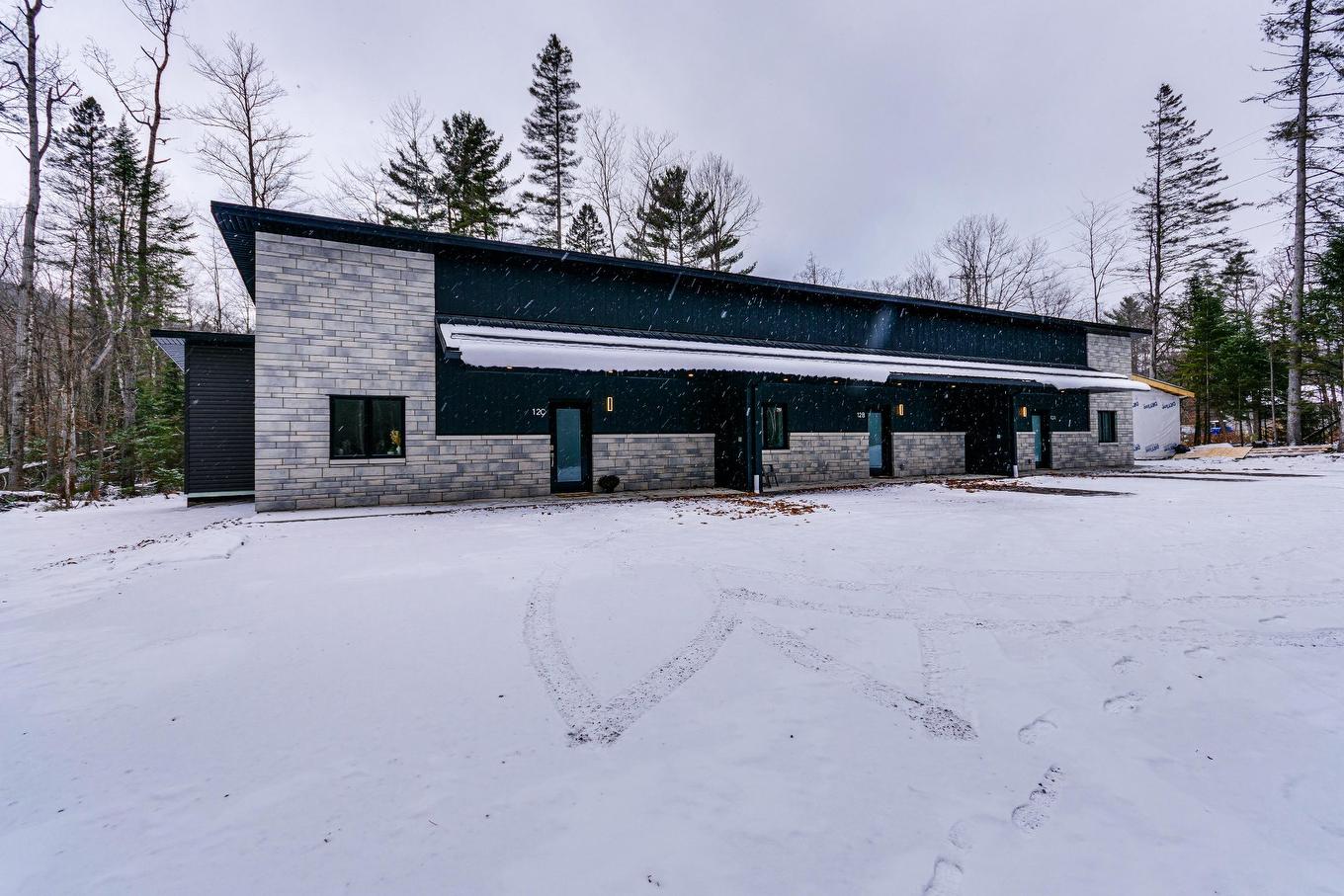 Frontage - 12 Ch. Sisttie, La Pêche, QC - Outdoor