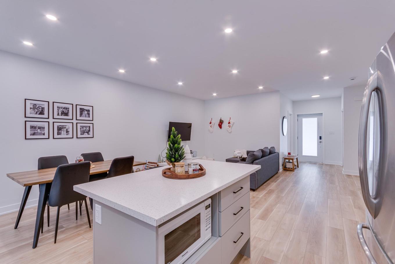 Overall view - 12 Ch. Sisttie, La Pêche, QC - Indoor