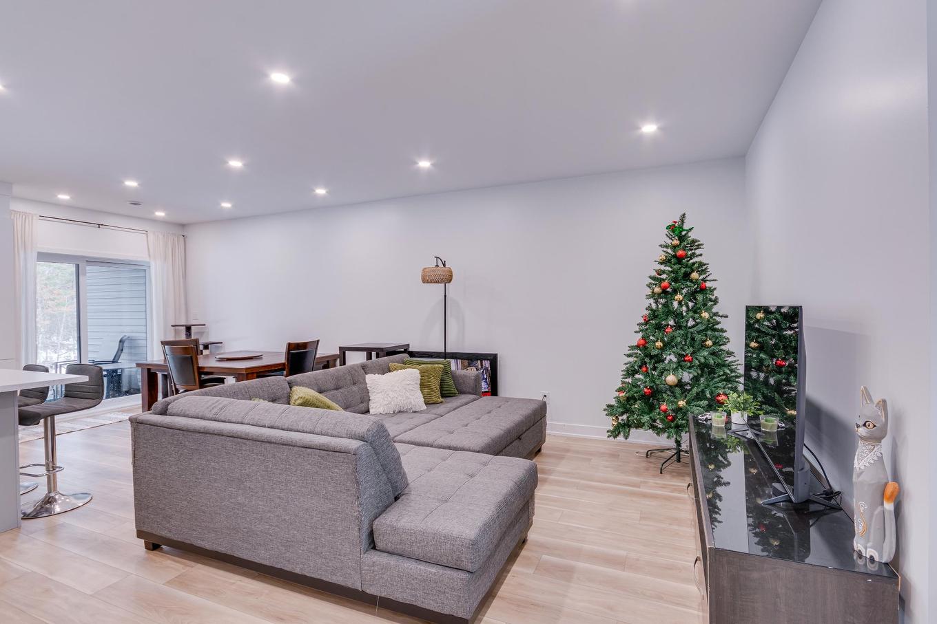 Living room - 12 Ch. Sisttie, La Pêche, QC - Indoor