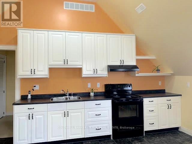 Clean, Modern Finishes - Unit 1 - 126 Reach Street, Uxbridge, ON - Indoor