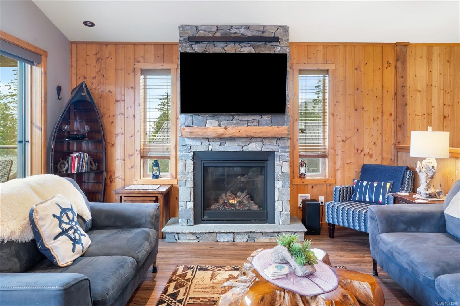 221-6596 Baird Rd, Port Renfrew, BC