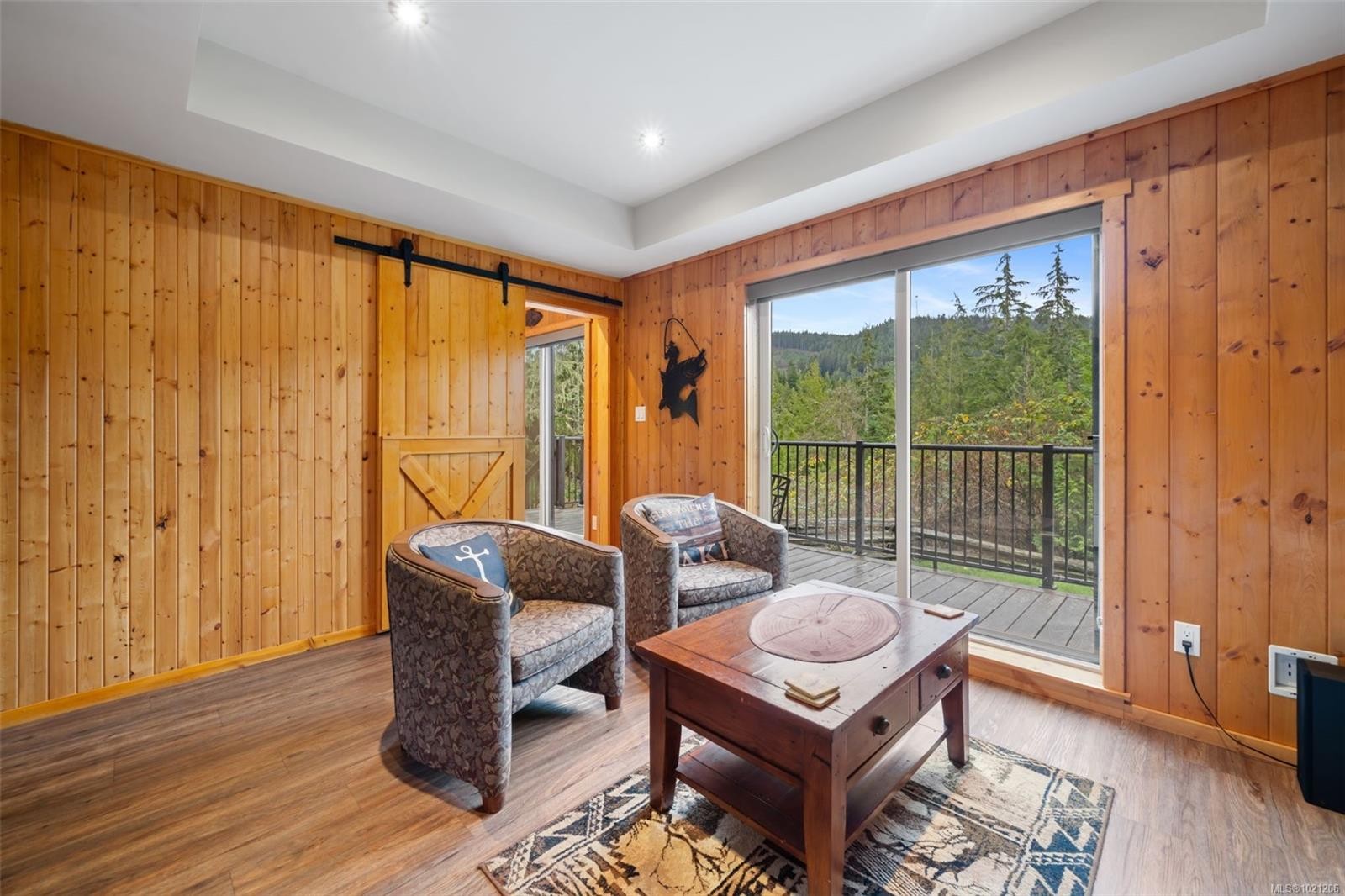 221-6596 Baird Rd, Port Renfrew, BC