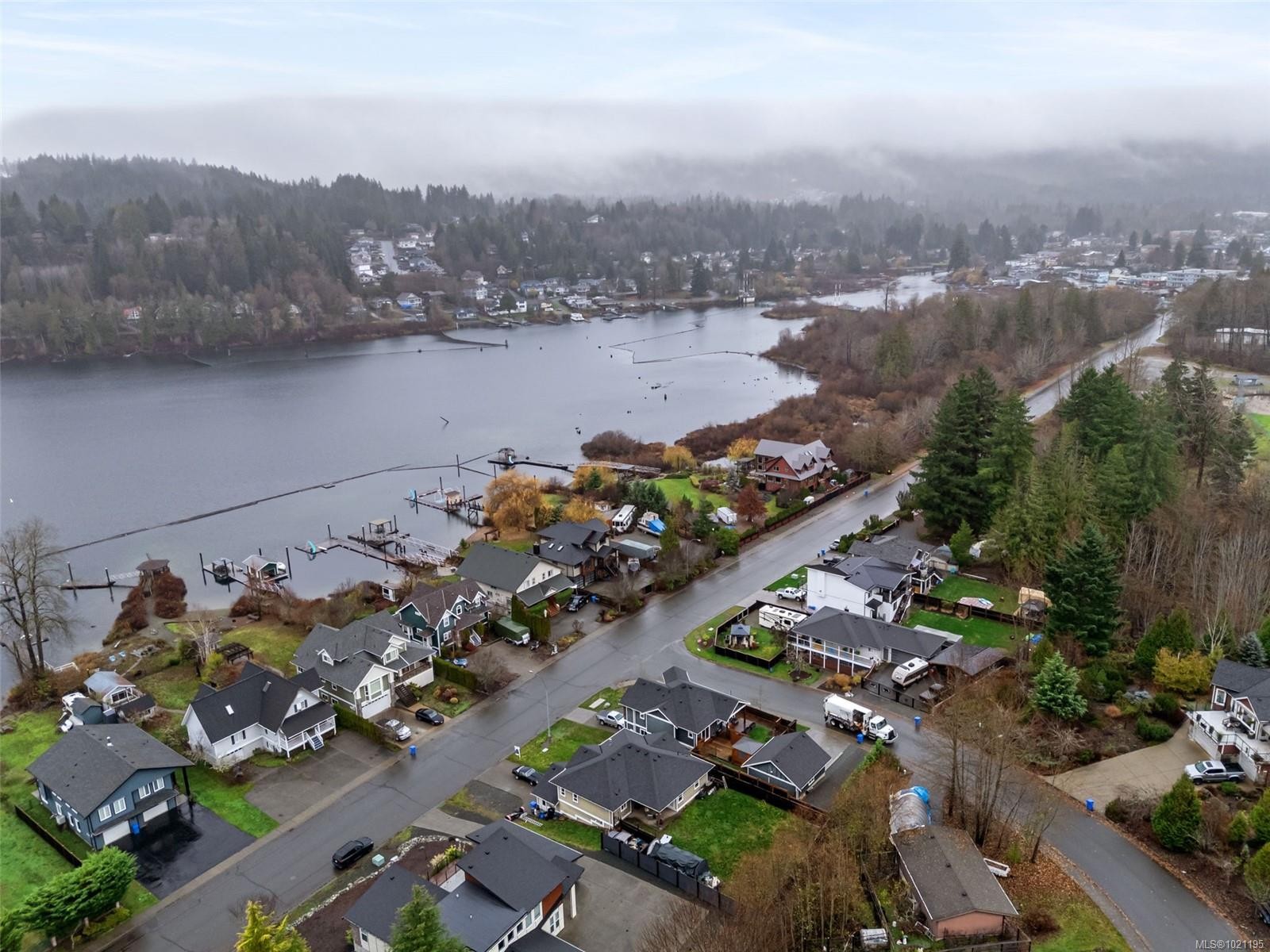 374 Point Ideal Dr, Lake Cowichan, BC