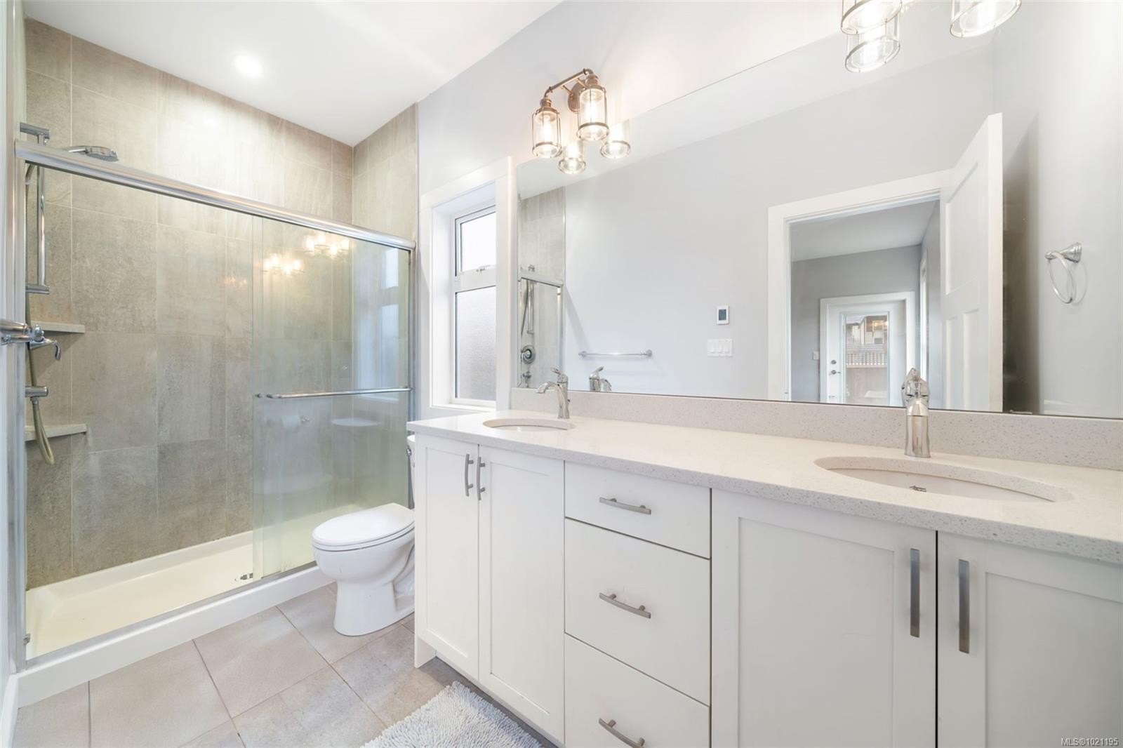 374 Point Ideal Dr, Lake Cowichan, BC