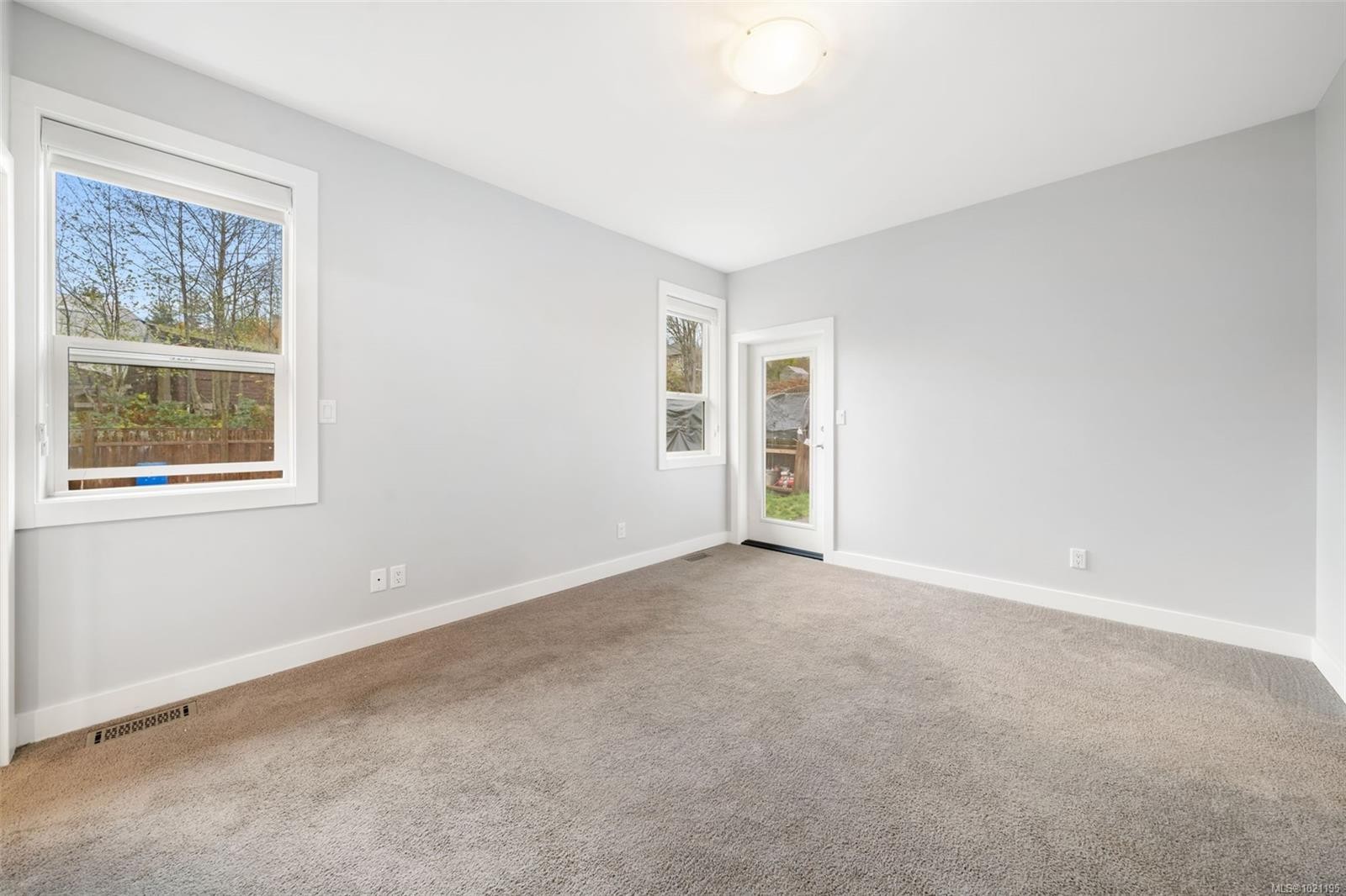 374 Point Ideal Dr, Lake Cowichan, BC