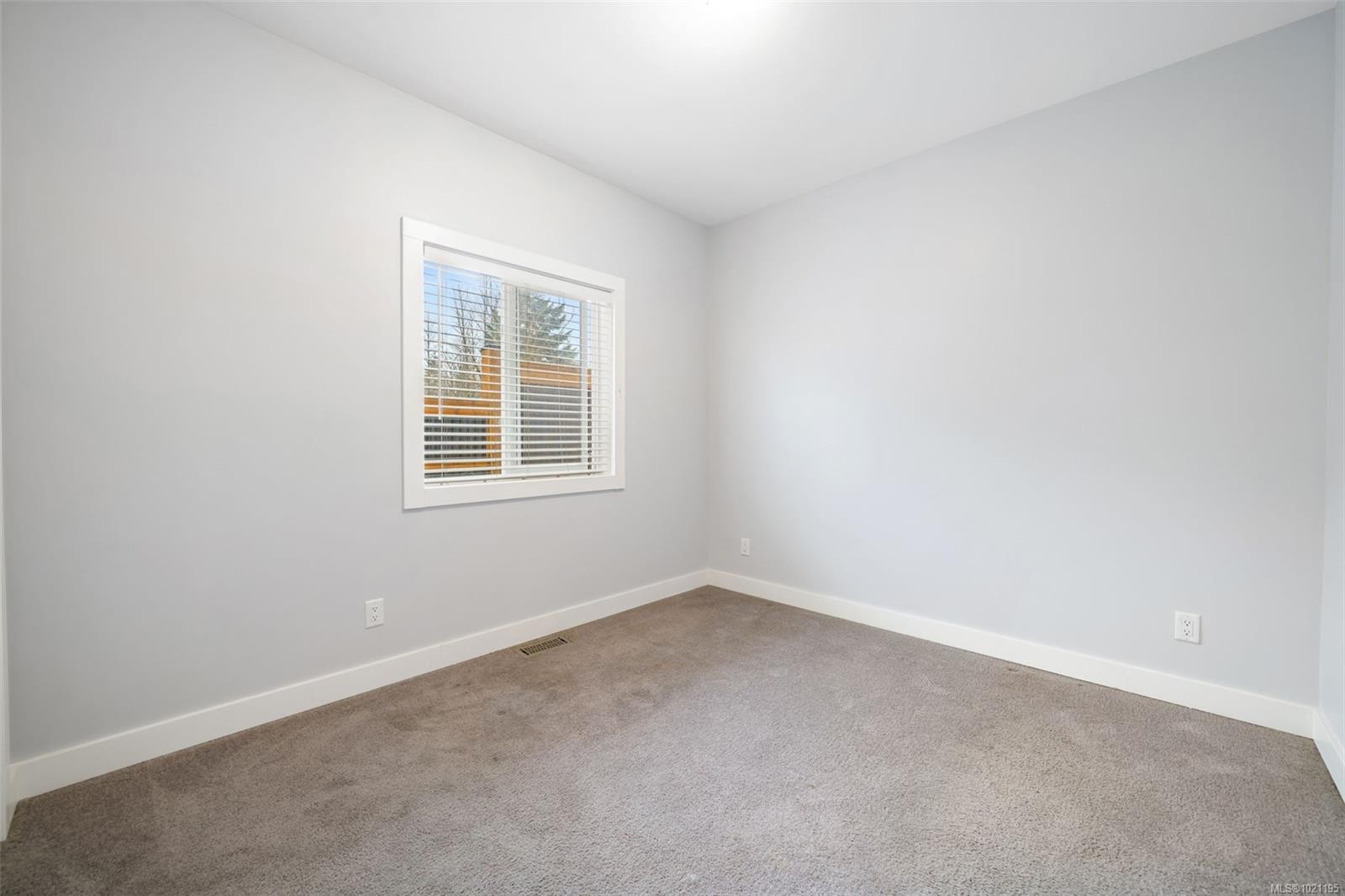 374 Point Ideal Dr, Lake Cowichan, BC