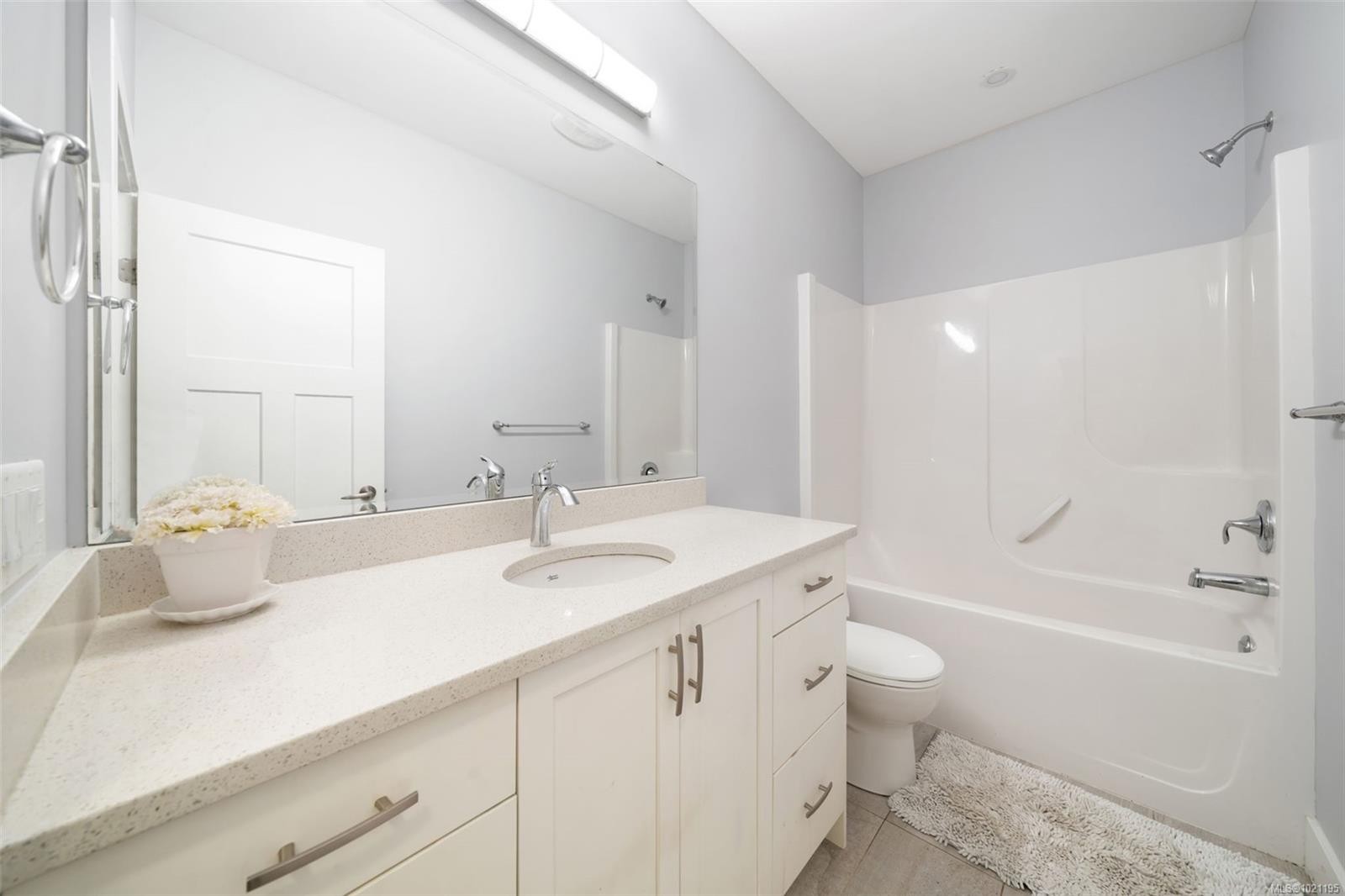 374 Point Ideal Dr, Lake Cowichan, BC