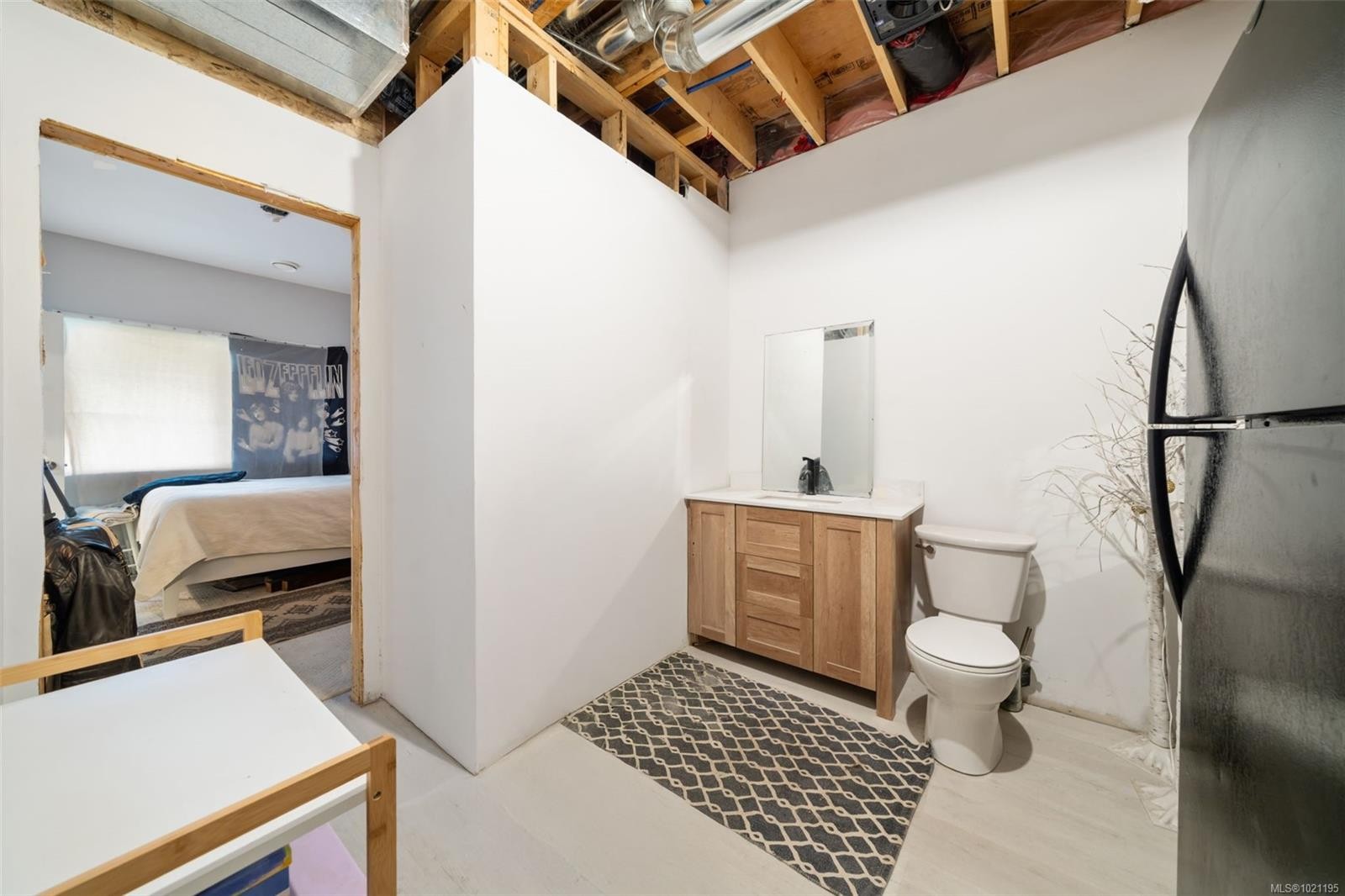 374 Point Ideal Dr, Lake Cowichan, BC