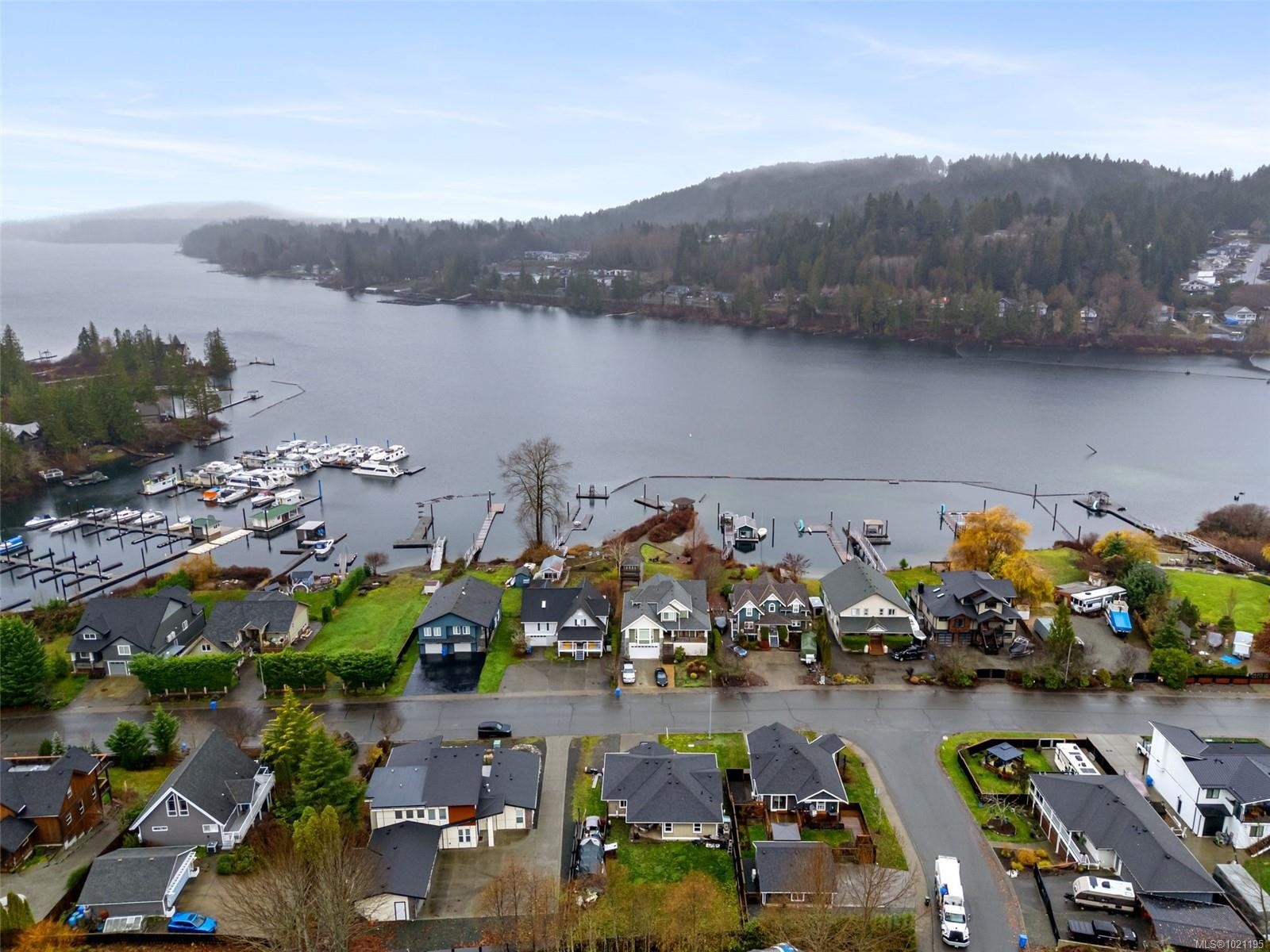 374 Point Ideal Dr, Lake Cowichan, BC