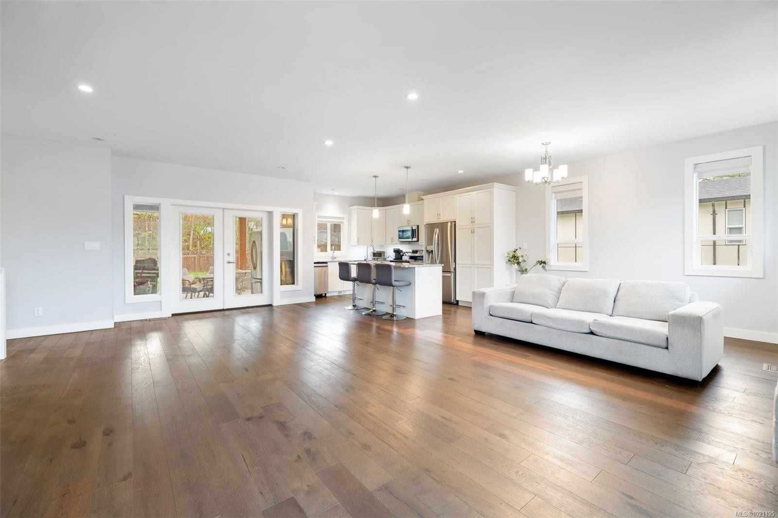 374 Point Ideal Dr, Lake Cowichan, BC