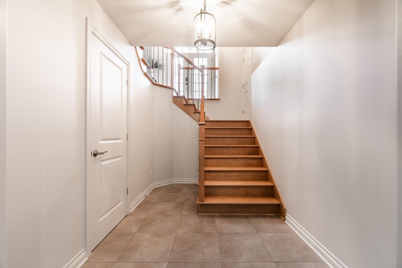 Basement - 4041 Rue Des Bolets, Saint-Bruno-De-Montarville, QC - Indoor Photo Showing Other Room