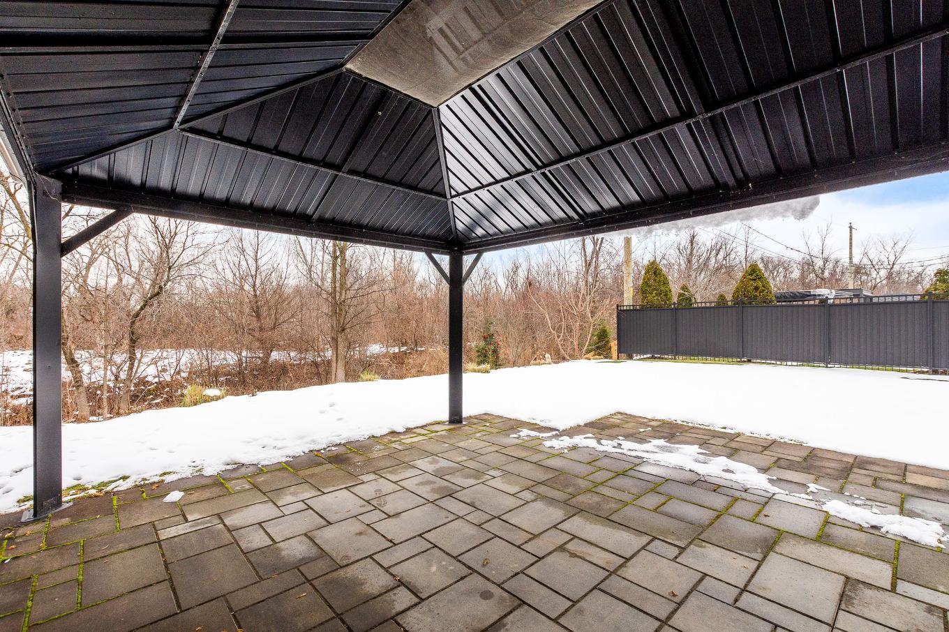 Backyard - 4041 Rue Des Bolets, Saint-Bruno-De-Montarville, QC - Outdoor