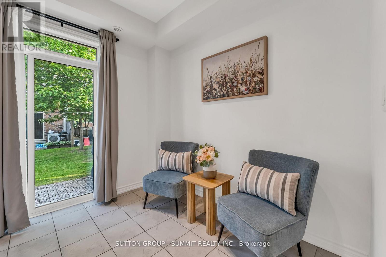 53 - 636 Evans Avenue S, Toronto, ON - Indoor Photo Showing Other Room