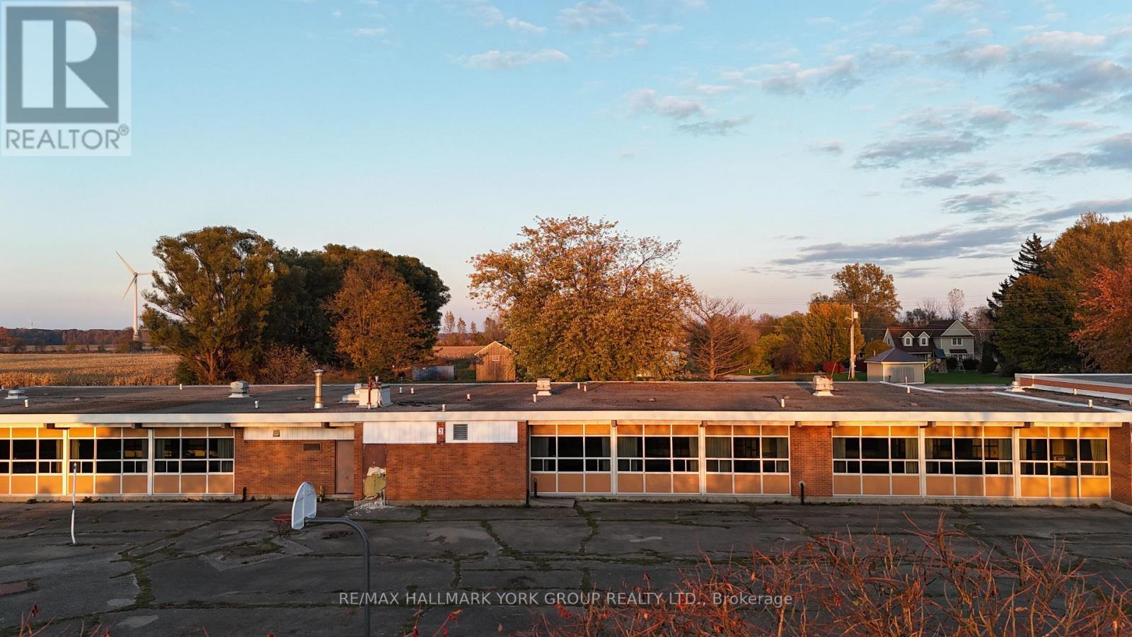 Exterior of the building - 1357 Hutchinson Road, Haldimand, ON