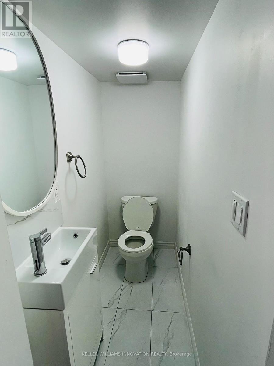 292 Freure Drive, Cambridge, ON - Indoor Photo Showing Bathroom