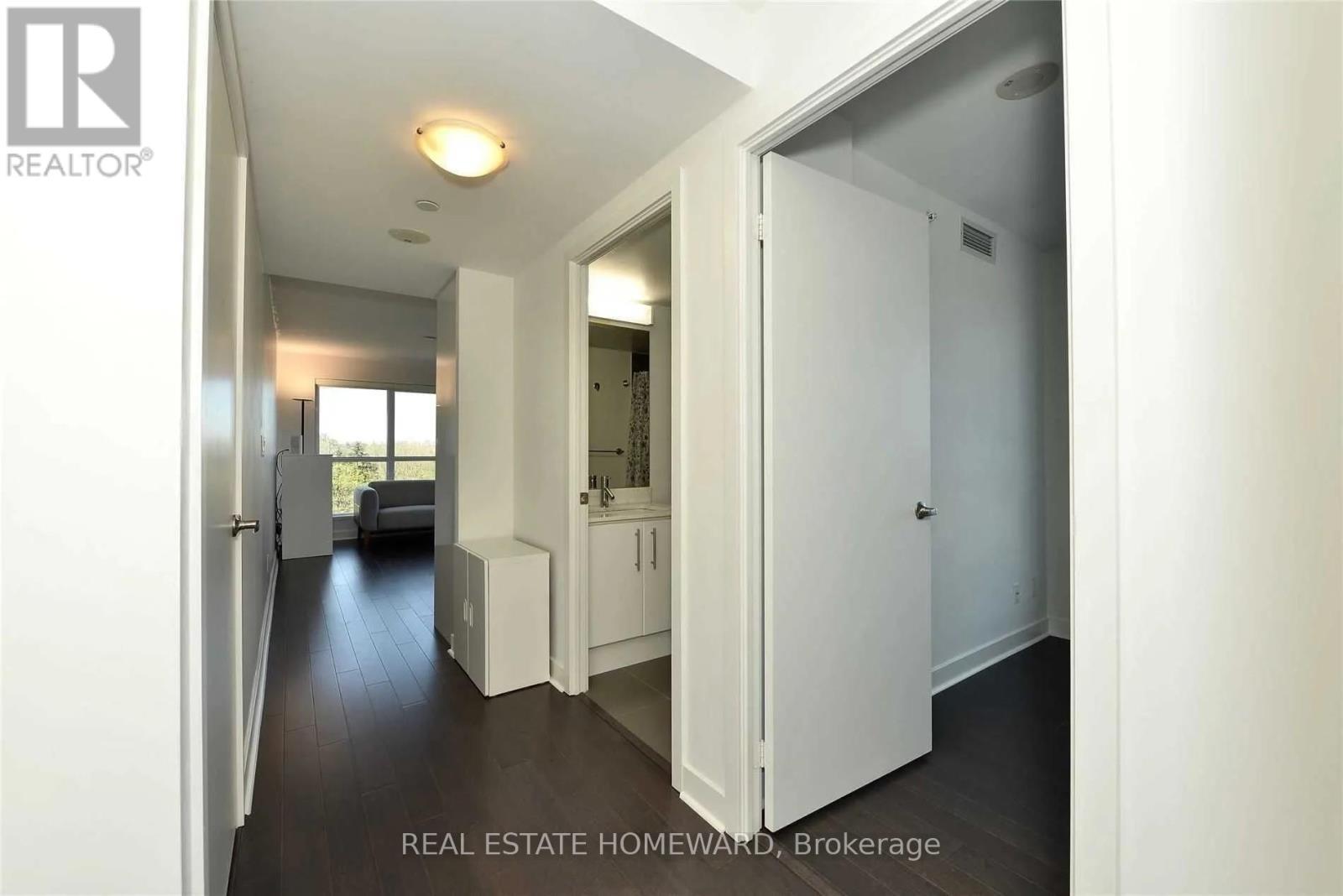 602 - 58 Orchard View Boulevard, Toronto, ON - Indoor Photo Showing Other Room