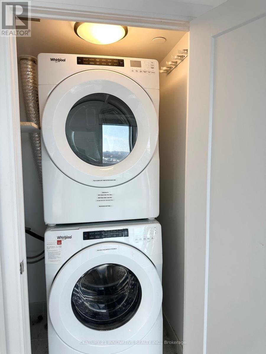 2008 - 225 Village Green Square, Toronto, ON - Indoor Photo Showing Laundry Room