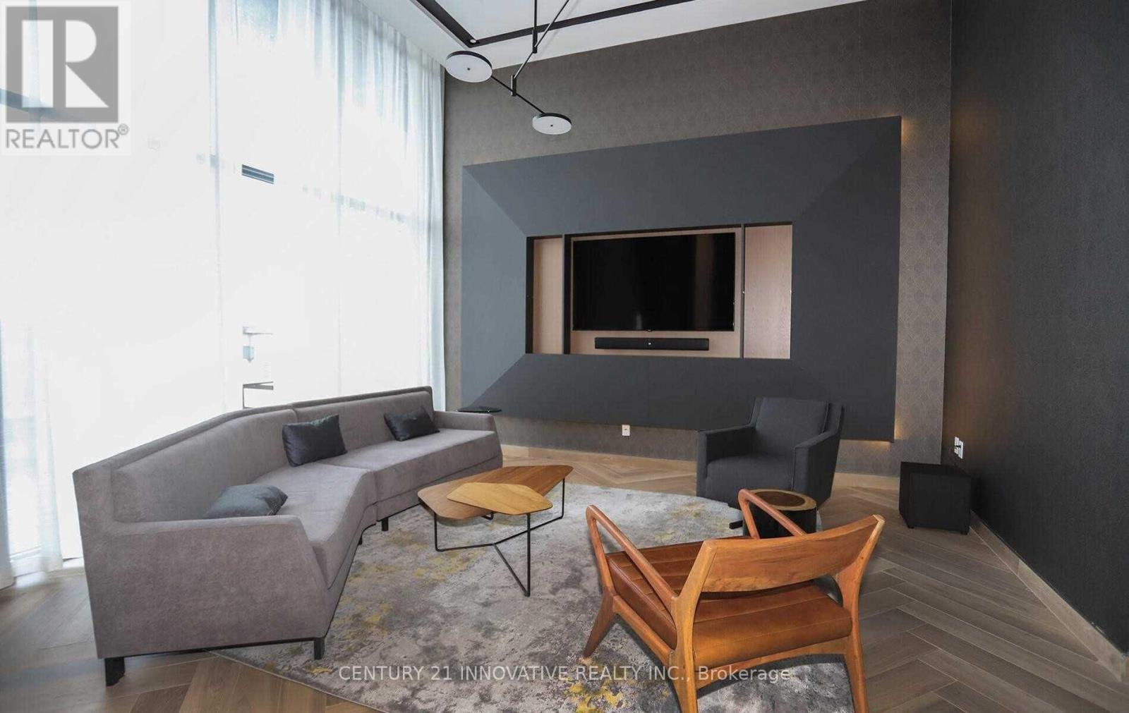 2008 - 225 Village Green Square, Toronto, ON - Indoor Photo Showing Living Room