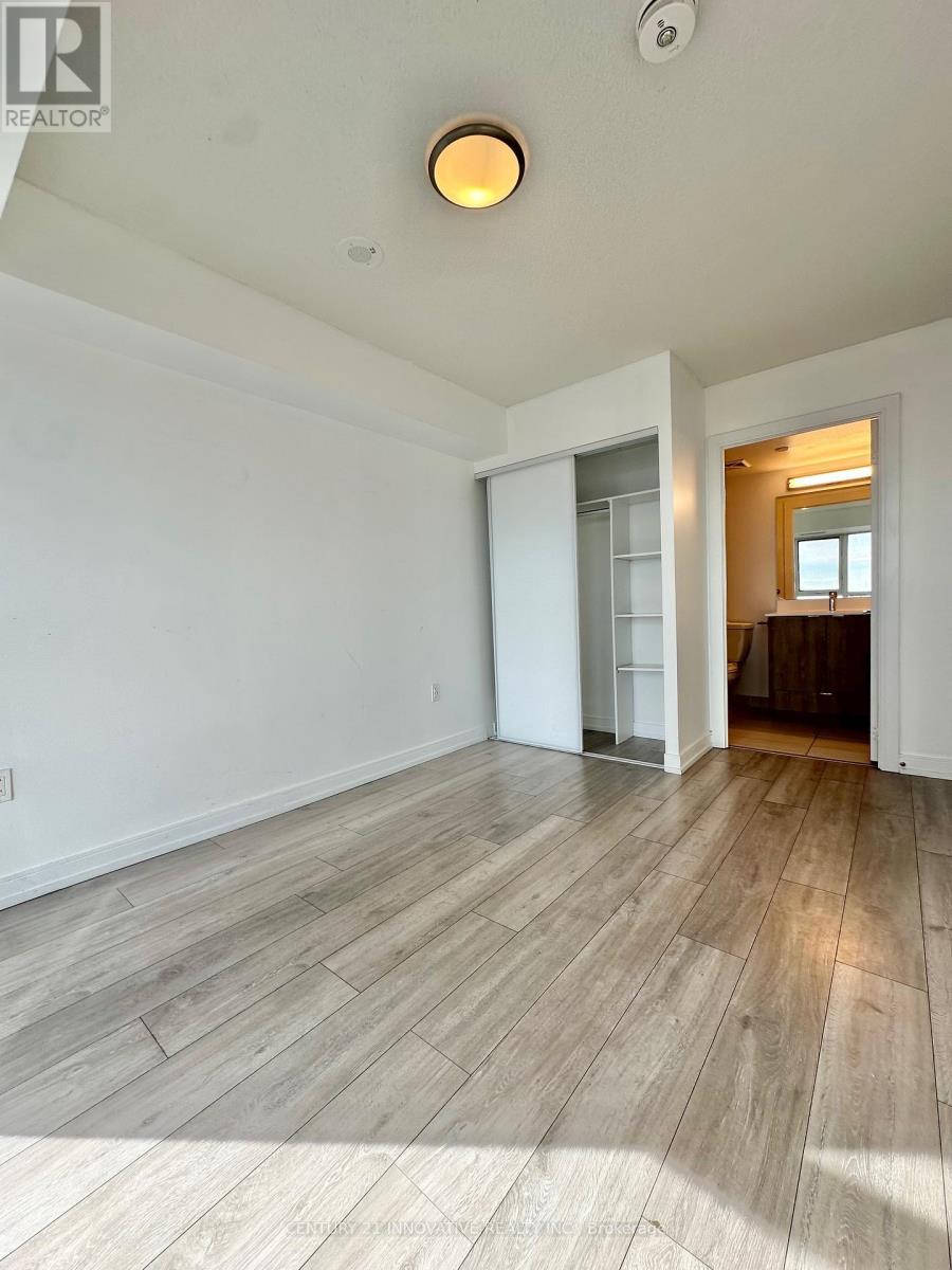 2008 - 225 Village Green Square, Toronto, ON - Indoor Photo Showing Other Room