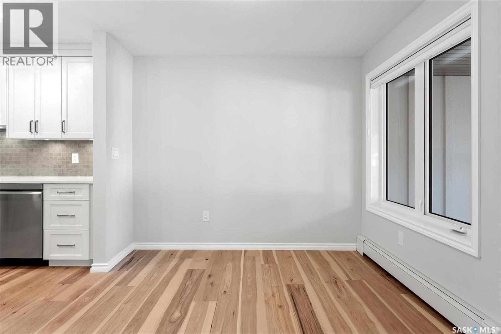 102 318 108Th Street, Saskatoon, SK - Indoor