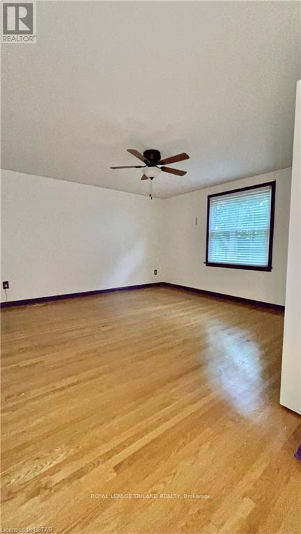 Main Level & Second Floor - 867 Viscount Road S, London South (South N), ON