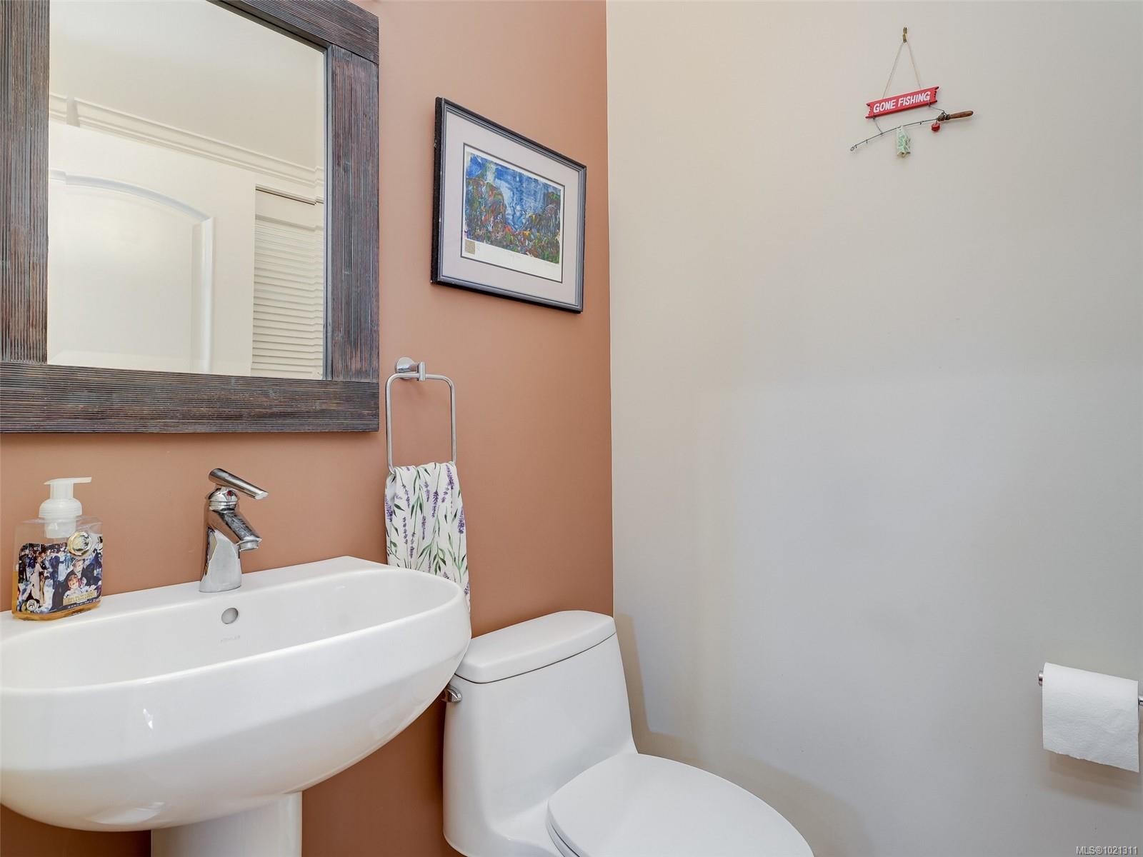 4-209 Superior St, Victoria, BC