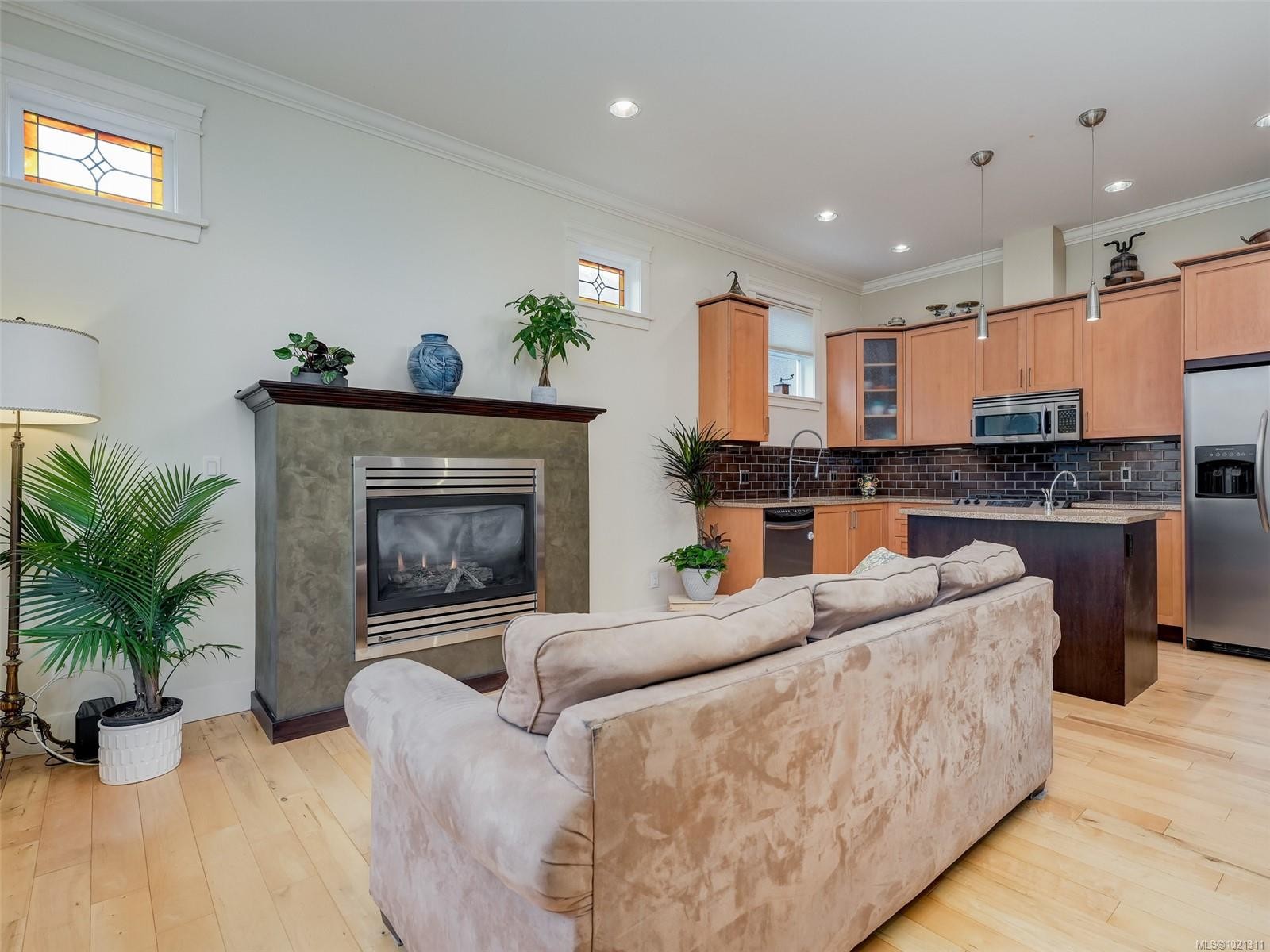 4-209 Superior St, Victoria, BC