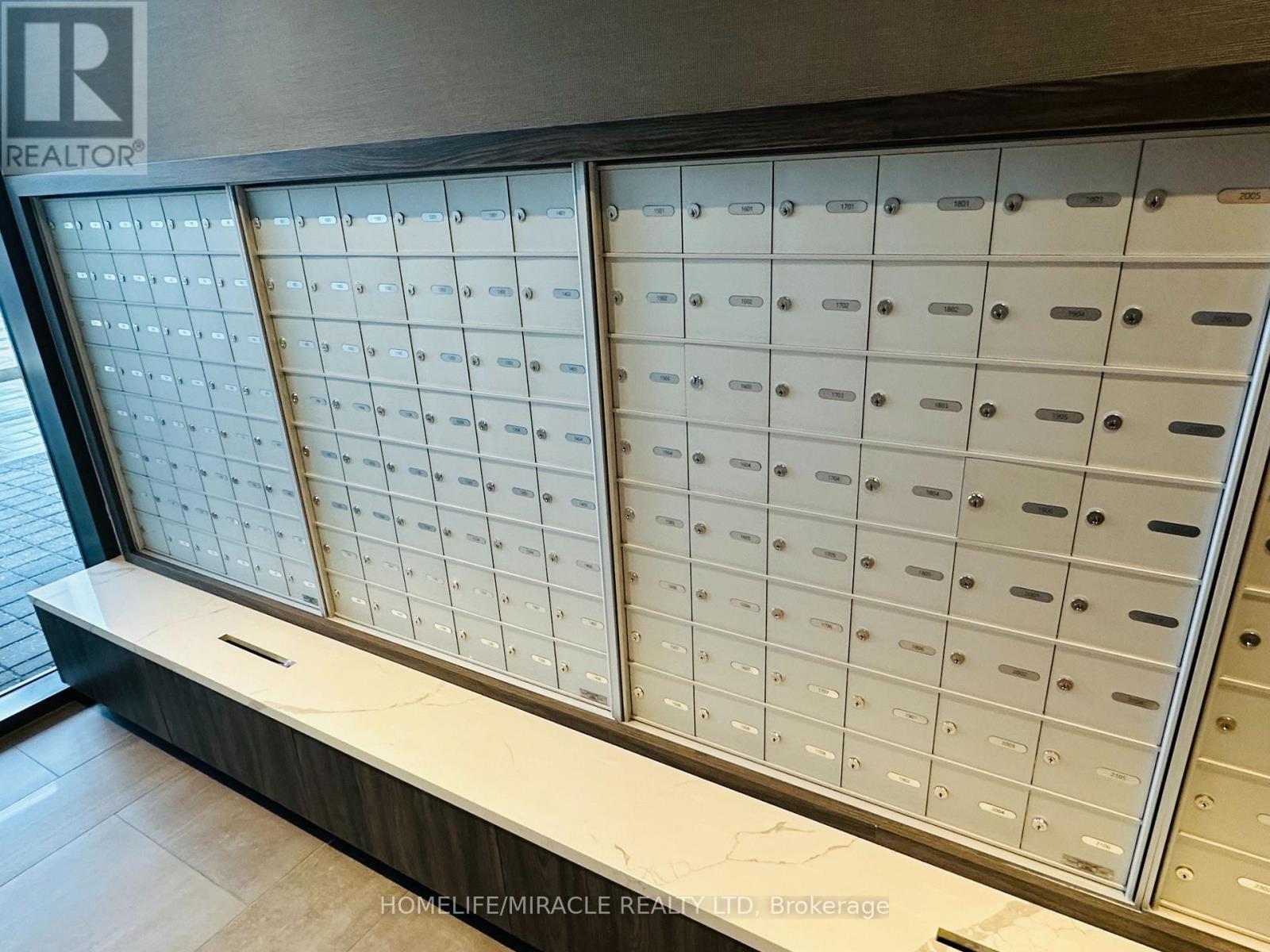 707 - 15 Lynch Street, Brampton, ON - Indoor Photo Showing Other Room