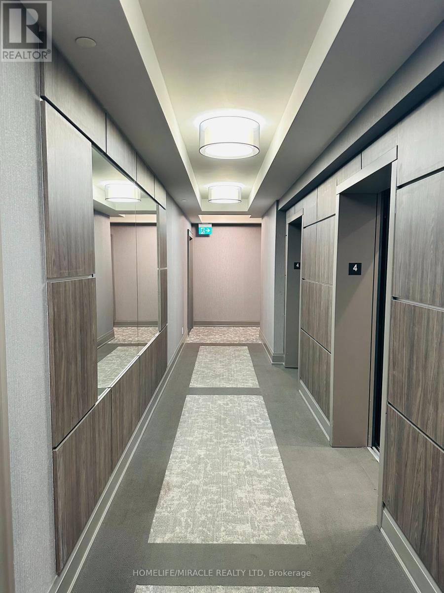 707 - 15 Lynch Street, Brampton, ON - Indoor Photo Showing Other Room