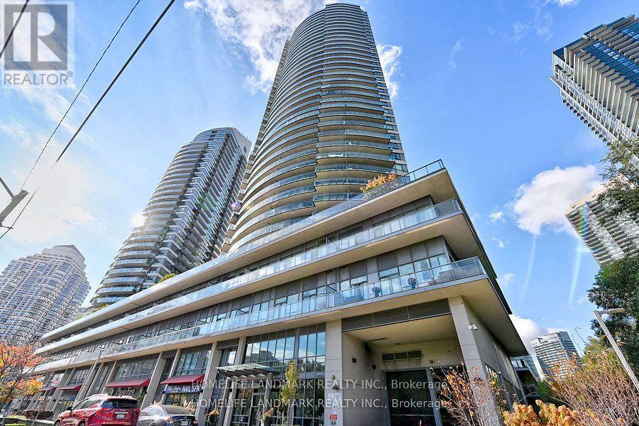 1206 - 2230 Lakeshore Boulevard W, Toronto, ON - Outdoor With Facade