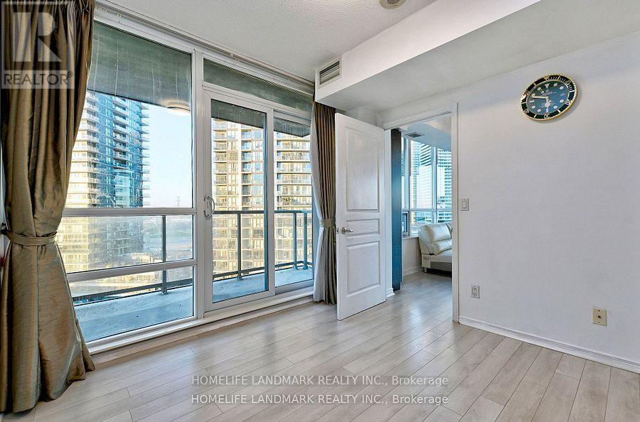 1206 - 2230 Lakeshore Boulevard W, Toronto, ON - Indoor Photo Showing Other Room