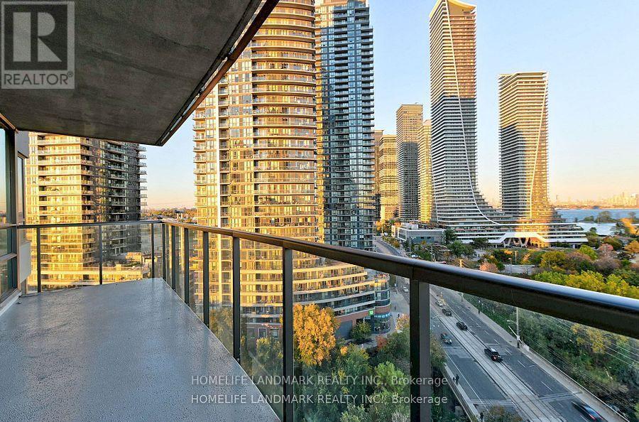 1206 - 2230 Lakeshore Boulevard W, Toronto, ON - Outdoor