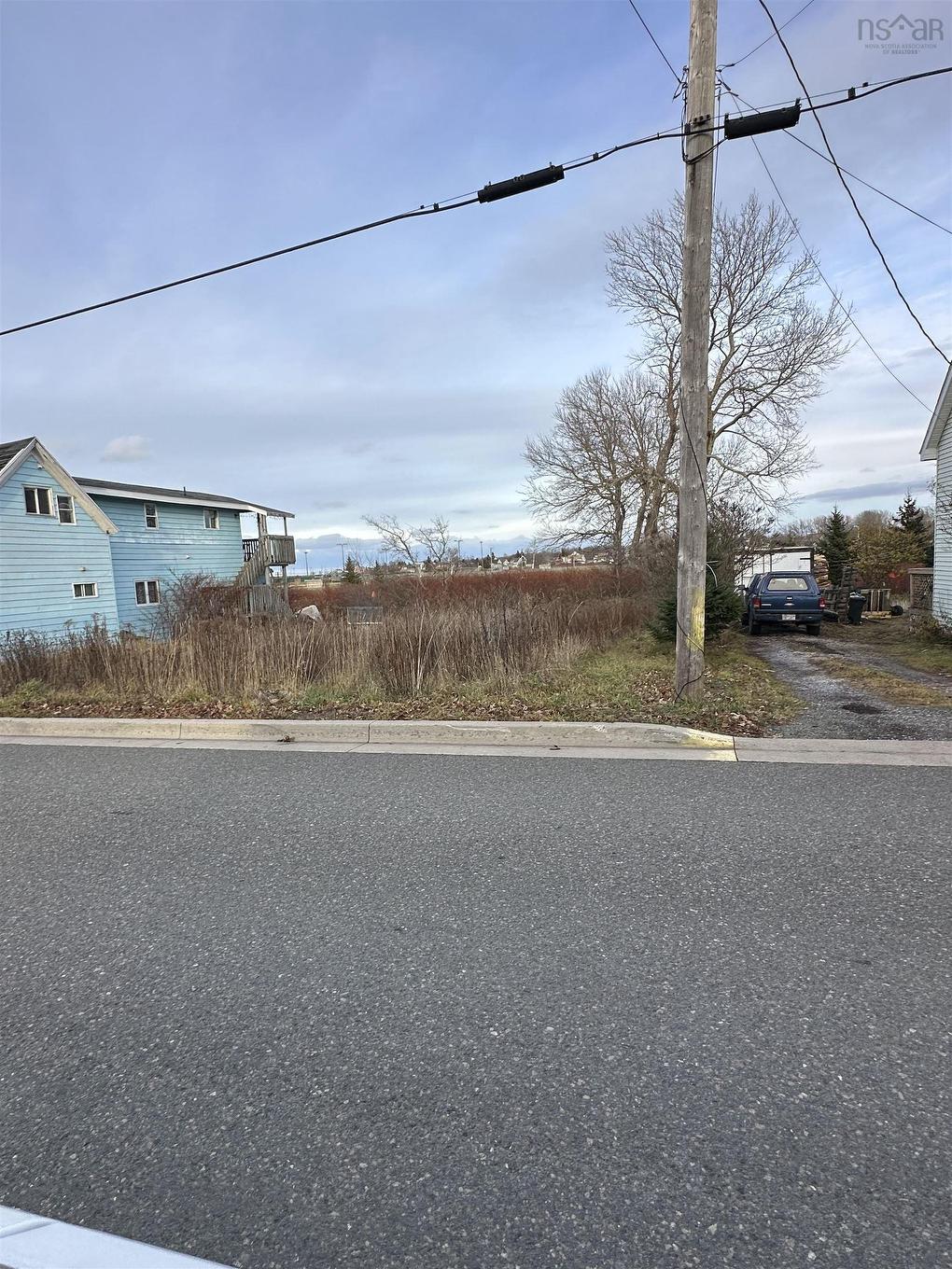 17 Guy Street, Sydney Mines, NS