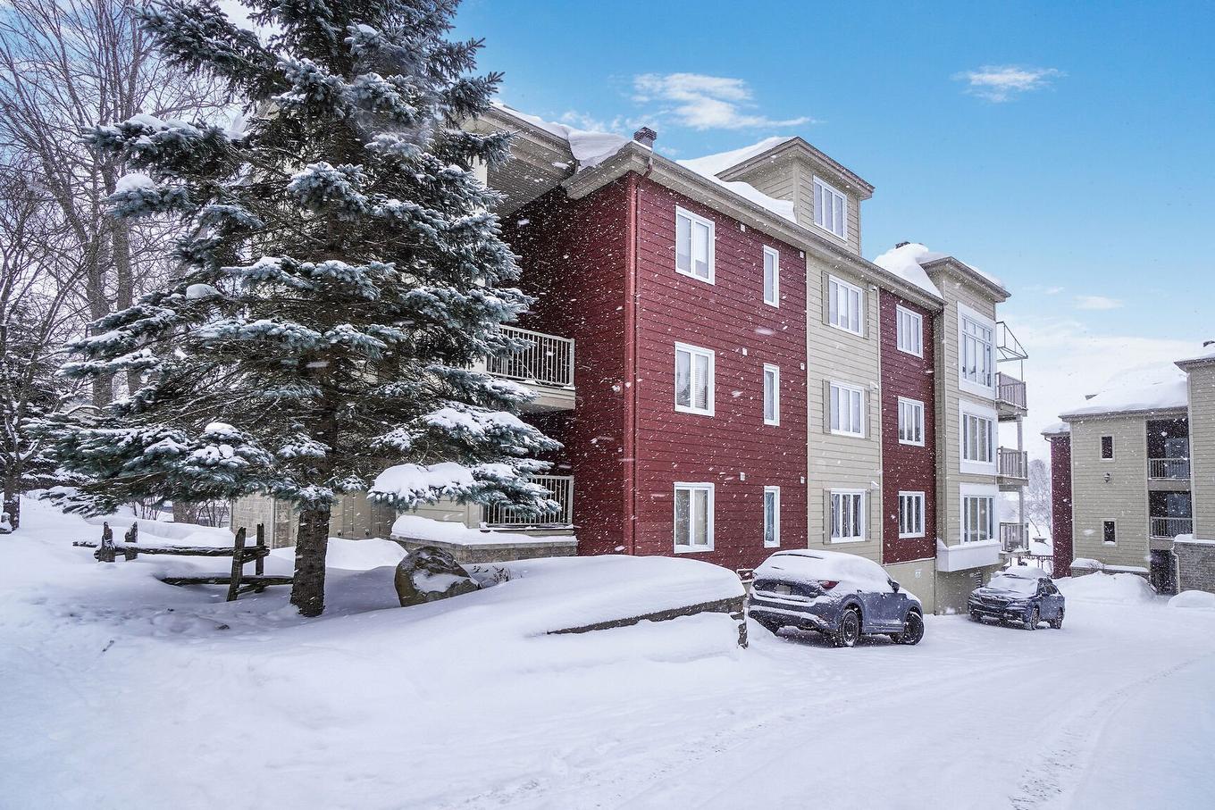 Exterior entrance - 5-36 Ch. Du Tour-Du-Lac, Sainte-Agathe-Des-Monts, QC - Outdoor