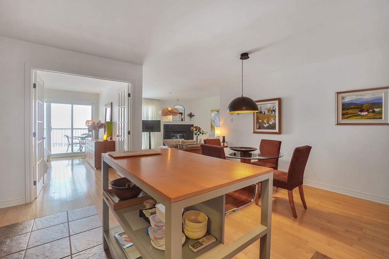 Kitchen - 5-36 Ch. Du Tour-Du-Lac, Sainte-Agathe-Des-Monts, QC - Indoor Photo Showing Dining Room
