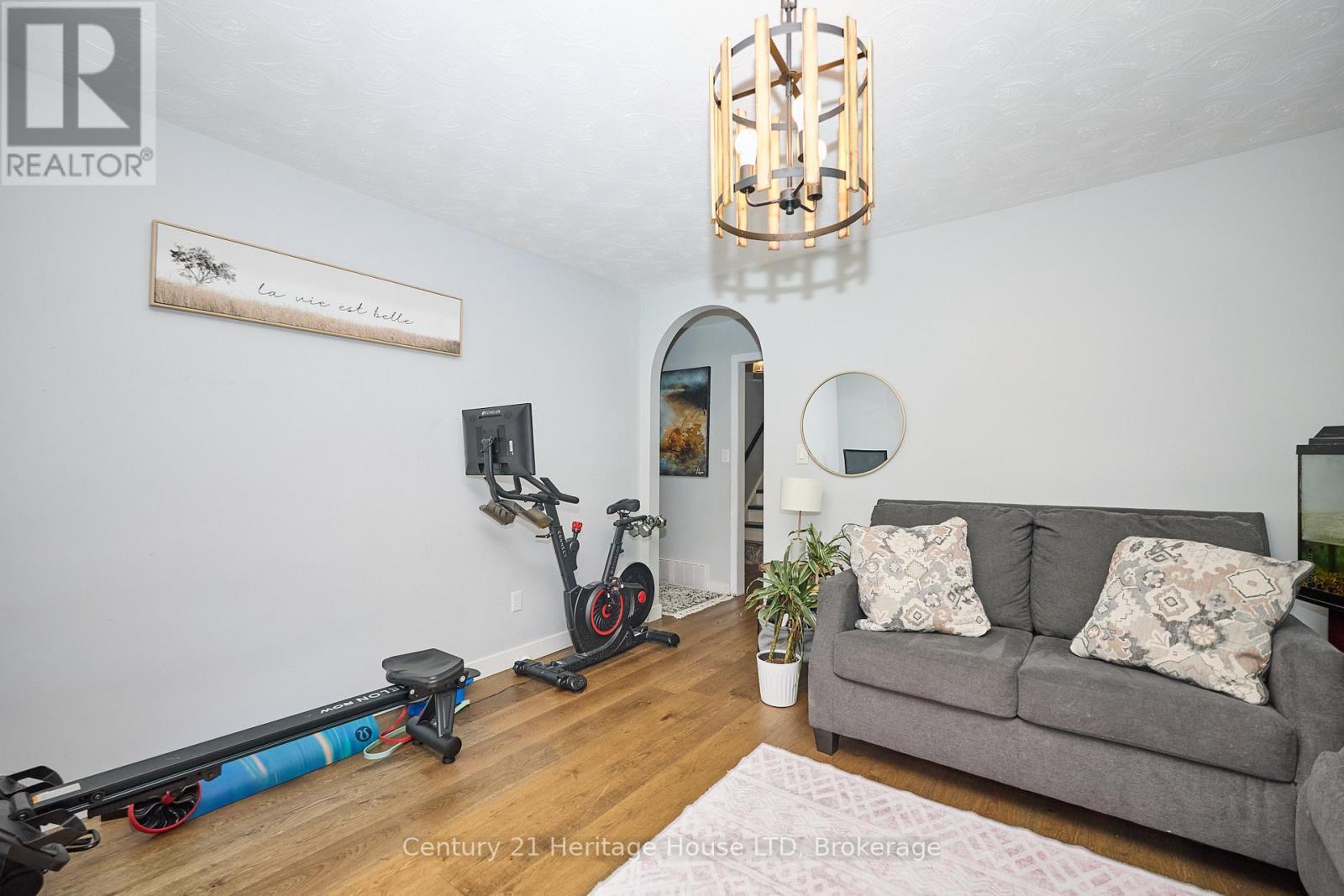 Family Room - 70 Taymall Street, Hamilton (Templemead), ON - Indoor Photo Showing Gym Room