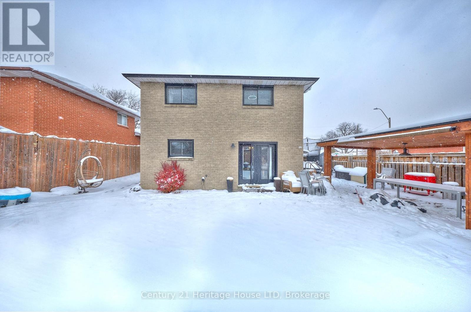 Solid Brick House - 70 Taymall Street, Hamilton (Templemead), ON - Outdoor