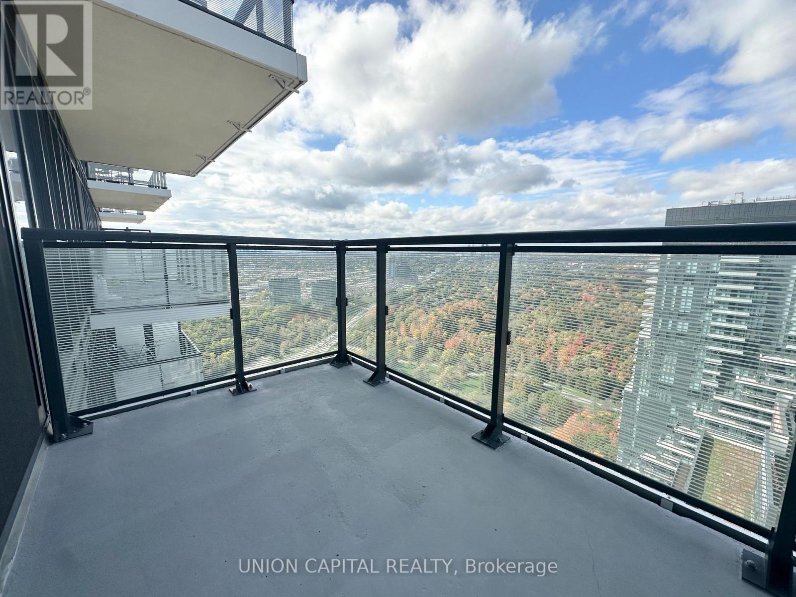 4102 - 30 Inn On The Park Drive, Toronto, ON - Outdoor With View With Exterior